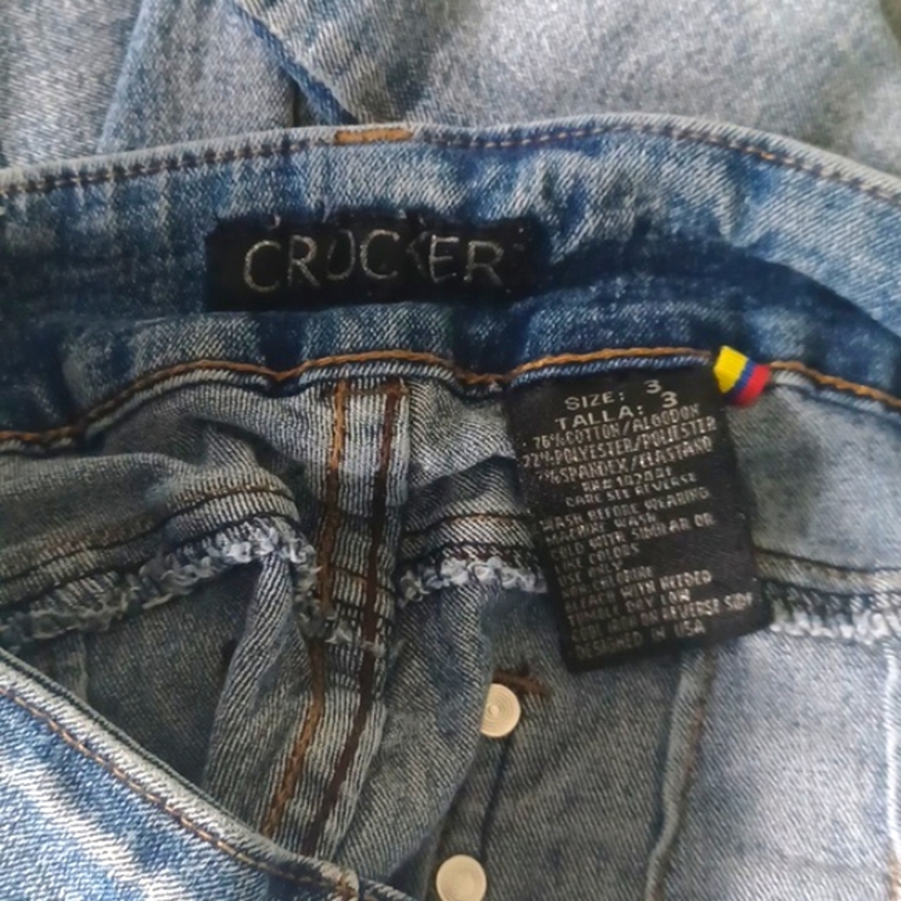 Crocker Denim Lightwash Skinny Jeans With A Double Button Womans Size 3 - Picture 10 of 11